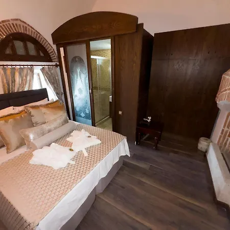 Kervansaray Antique Otel Çeşme