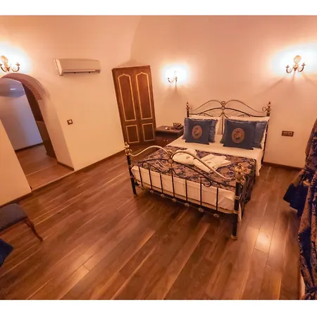 Hotel Kervansaray Antique Çeşme