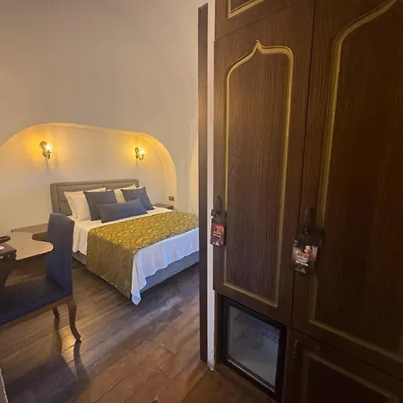Kervansaray Antique