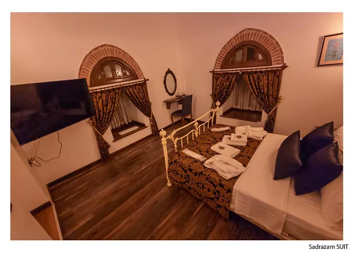 Kervansaray Antique Отель Кешме